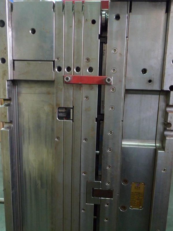 KTW 30/25 type 64-Cavity Closure Mould