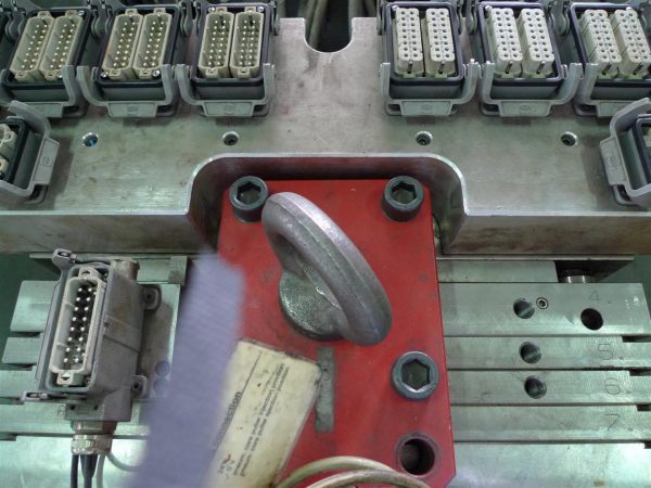 KTW 30/25 type 64-Cavity Closure Mould